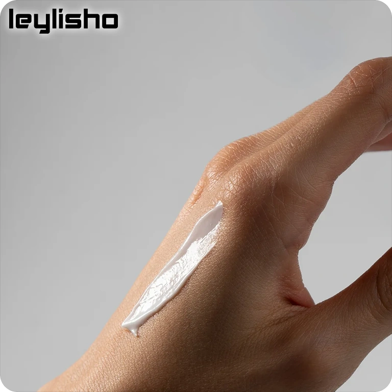 کرم آبرسان ژیناژن پوست خشک
